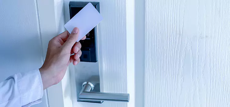 Why Choose Us for Your Keycard Lock Installation in Plateau-Mont-Royal, QC?