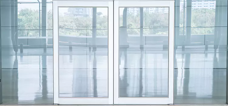 Why Choose Us for Your Motion Sensor Door Needs in Plateau-Mont-Royal, QC?