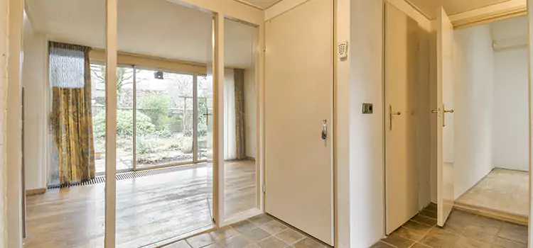 Why Choose Our Pocket Door Experts in Plateau-Mont-Royal, QC?