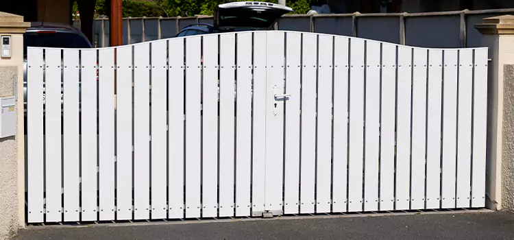 Why Choose Us for Residential Gate Repair in Plateau-Mont-Royal, QC?